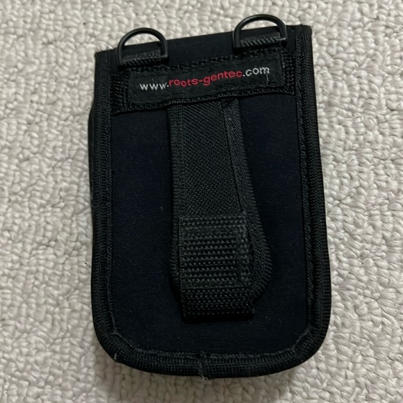 Roots camera case - Picture 2 of 8